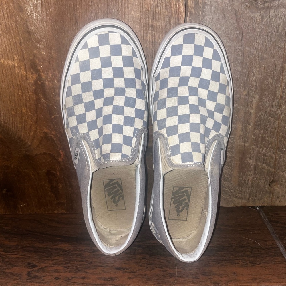 blue-grey/white checkerboard vans